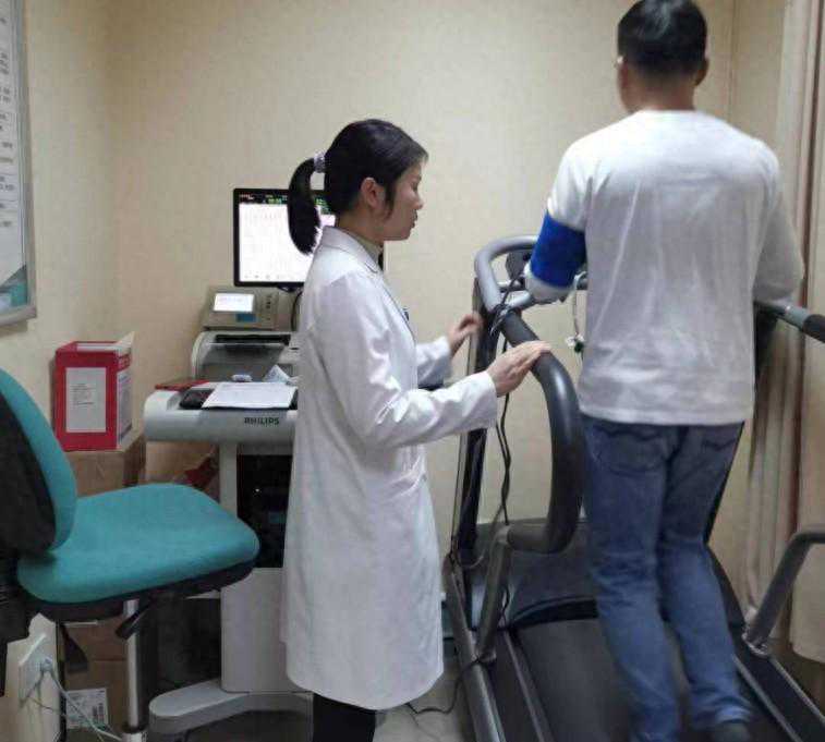 “跑步机”上也能做检查？运动平板试验还原检查真相！