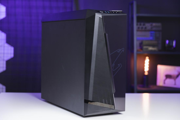 搭载超频版酷睿i9+RTX 3080，AORUS MODEL X主机评测